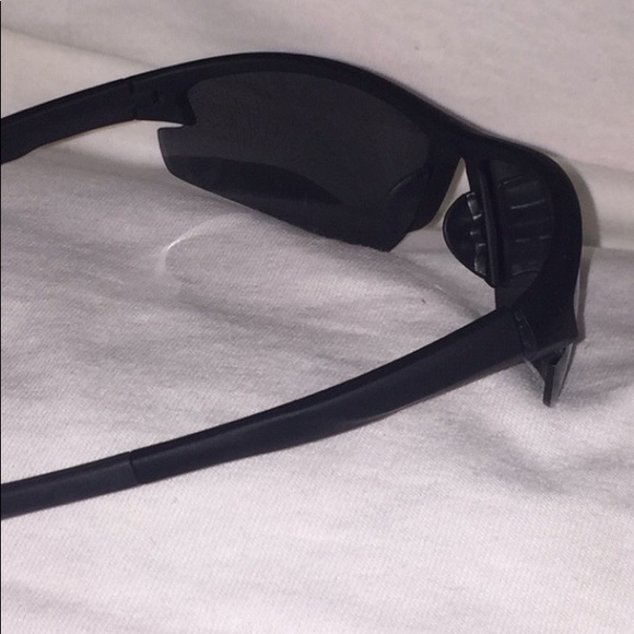 Men’s Black Tinted Sunglasses - Picture 3 of 3